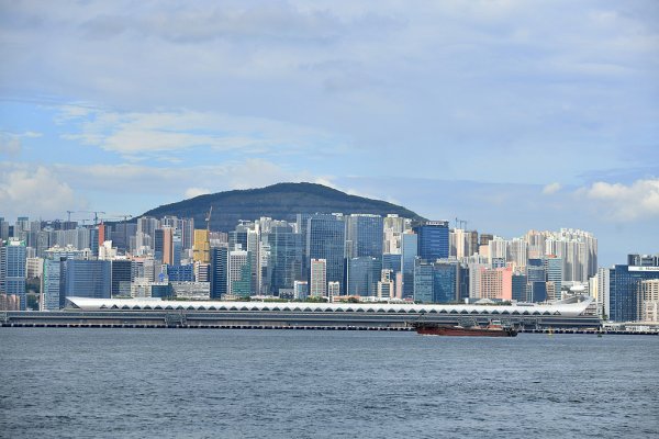 财盘配资 香港特区选委会界别分组补选顺利举行